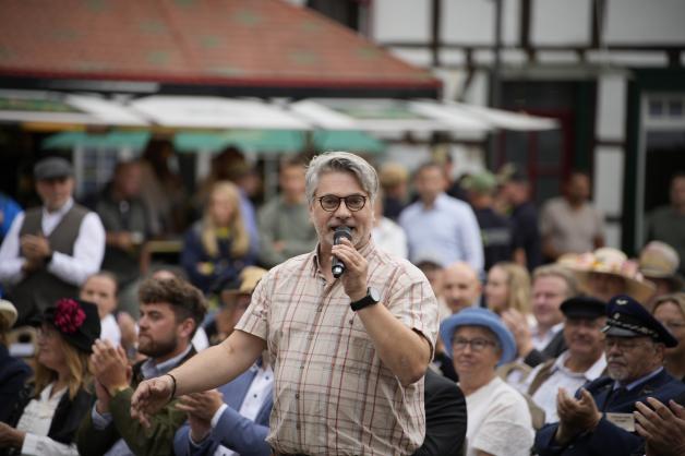Singen mit Yogi vom Projket Fabulara.