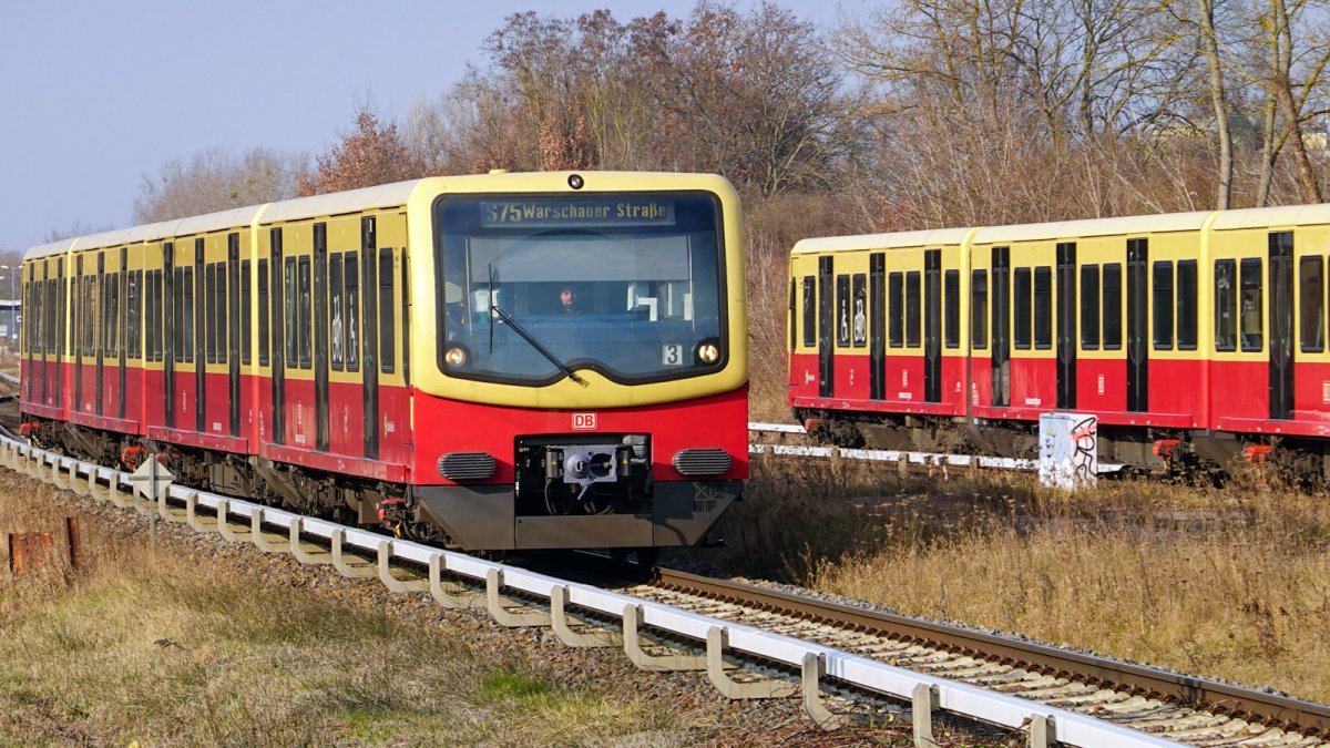 Berlin: Stadtverkehr ohne Autos muss bezahlbar bleiben, fordert die Linke