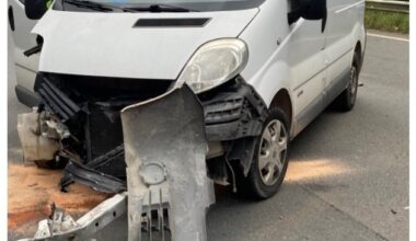 POL-BI: Transporter schleudert auf A 2 in Leitplanke - beteiligtes Auto und Zeugen gesucht