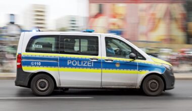 80-Jähriger in Berlin-Mitte von jungem Mann überfallen