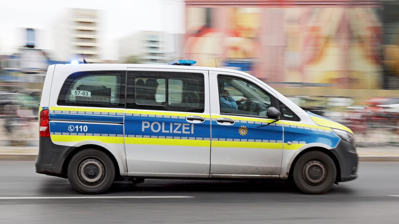80-Jähriger in Berlin-Mitte von jungem Mann überfallen