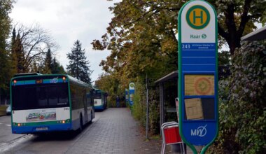 Linienbus erfasst Fußgänger in Haar - Landkreis München