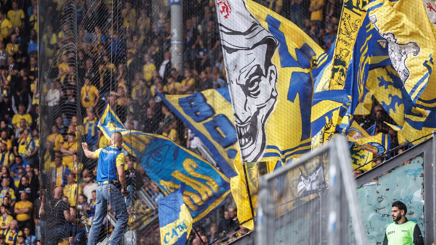 Fans von Eintracht Braunschweig dürfen einen neuen Torwart begrüßen. Foto: Andreas Gora/dpa