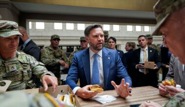 Besuch bei Nationalgarde: US-Vize Vance wird in Washington ausgebuht