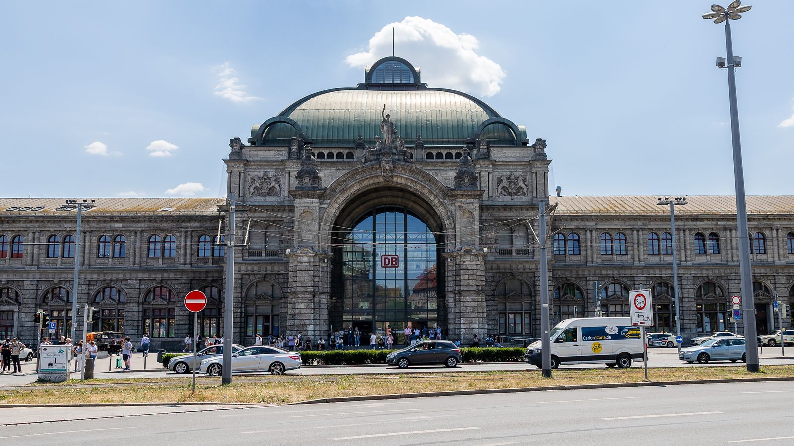 Brennendes Zugteil: Nürnberger Hauptbahnhof zeitweise gesperrt
