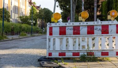 Bonn-Oberkassel: Haus eingestürzt – Großeinsatz von Feuerwehr & THW