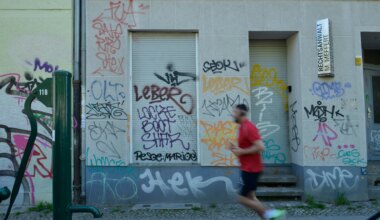 Brescia: Ghost Pitùr kämpft gegen hässliche Graffiti - Panorama