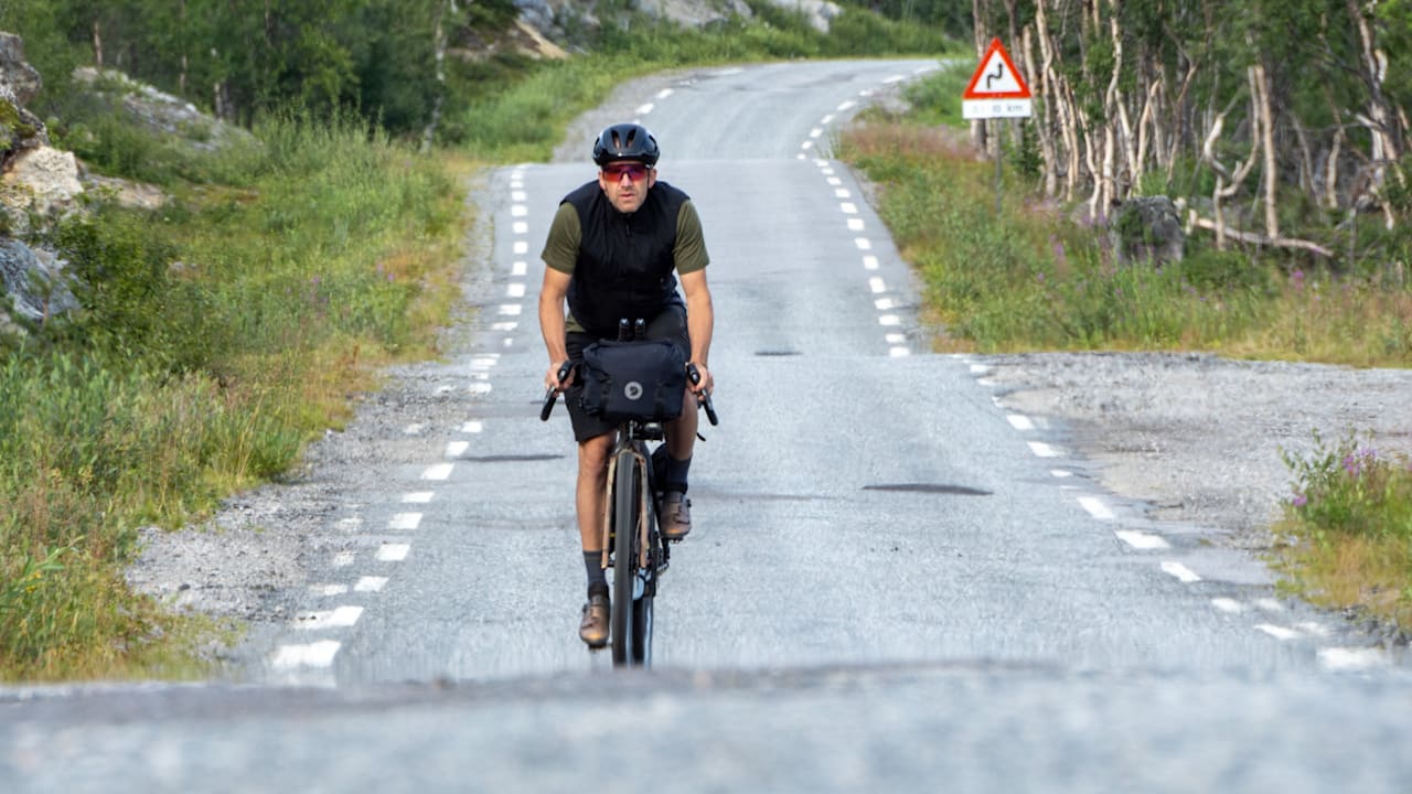 Fahrradfahren: Sachse radelt durch Europa – und wirbt für Einheit | Regional