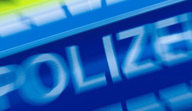 Motorradfahrer macht sich nach Unfall bei Gerlingen aus dem Staub