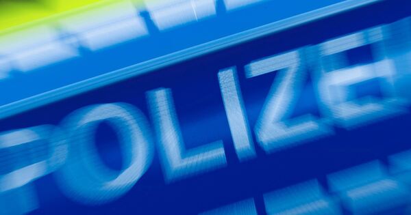 Motorradfahrer macht sich nach Unfall bei Gerlingen aus dem Staub