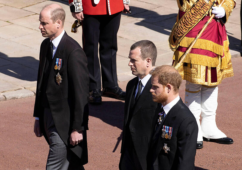 Prinz William, Peter Philips und Prinz Harry während der Trauerfeier von Prinz Philip (†99).