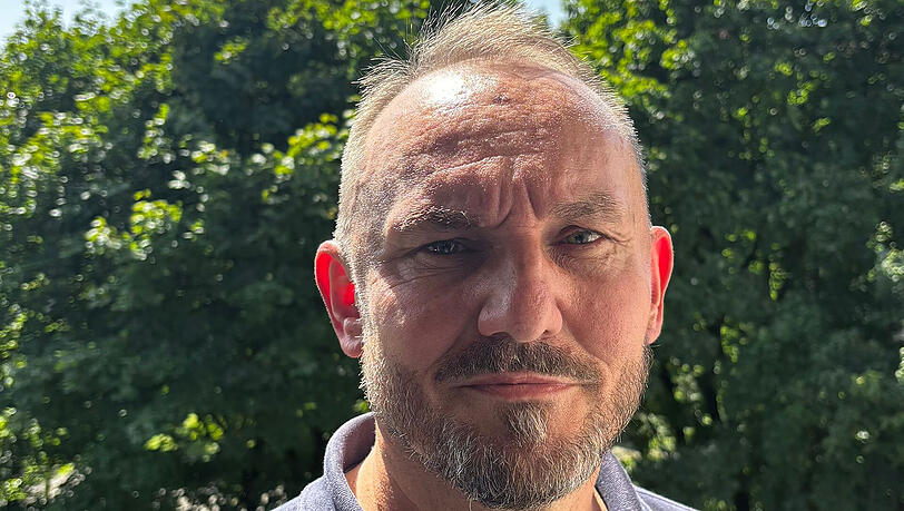 Auto in Münchner See gelandet: Ersthelfer berichtet von dramatischen Momenten