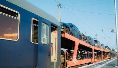 Erstmals seit 40 Jahren: Vergessener Bahnhof in München wieder in Betrieb