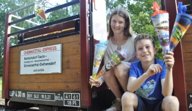 Zum Zuckertütenbaum mit der Museumsbahn
