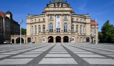 Roman "Rummelplatz" kommt auf die Opernbühne – in Zeitlupe