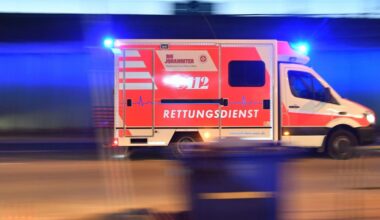 Frau stürzt mit Pedelec im Wald