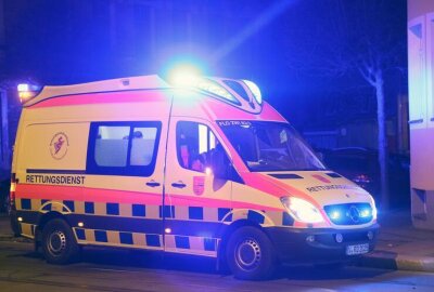 Auffahrunfall in Chemnitz: 18-Jährige wird schwer verletzt - Symbolbild.