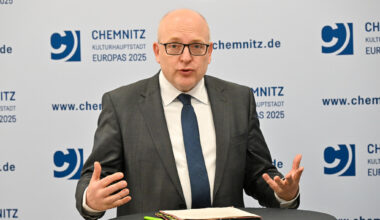 Chemnitzer OB trifft erste Entscheidung im Alleingang