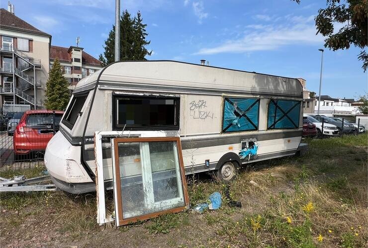 Camper mit Müll in Chemnitz: Sieht die Stadt Handlungsbedarf?