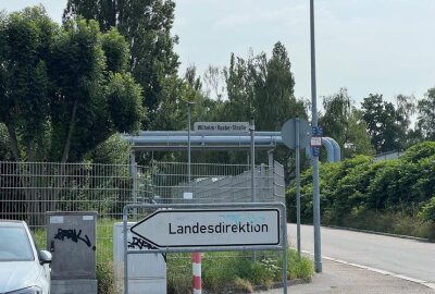 Camper mit Müll in Chemnitz: Sieht die Stadt Handlungsbedarf? - Abgestellter Camper in Chemnitz (Stand 21. August).