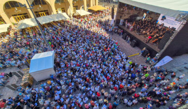 1500 Stimmen bei großem Konzert auf Chemnitzer Neumarkt