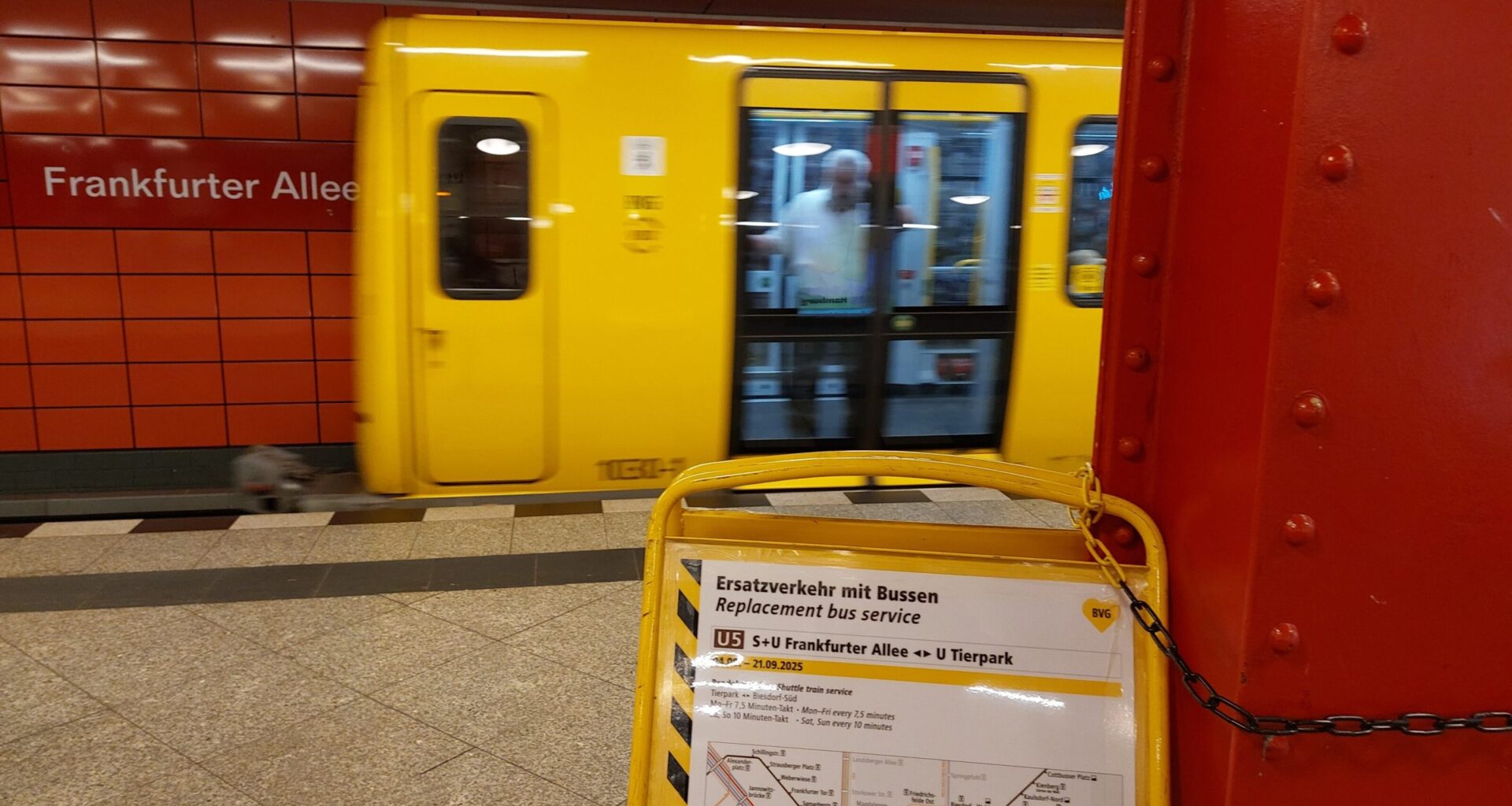 BVG – Lichtenberg: Über sechs Wochen Ersatzbus statt U5