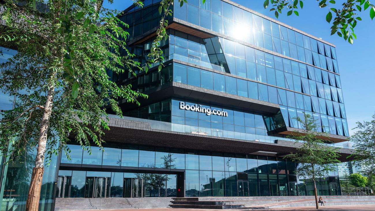 Buchungsportal: Mehr als 10.000 Hotels verklagen Booking.com
