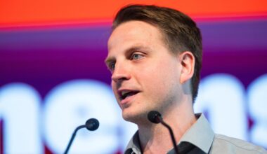 Soziale Gerechtigkeit: Linke fordert Lohngerechtigkeitsquote für geförderte Konzerne