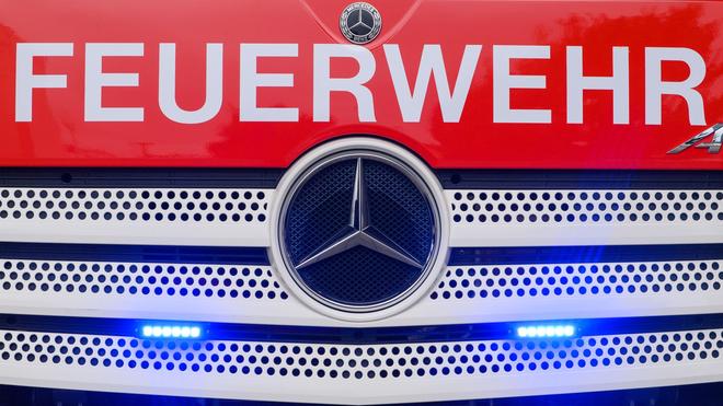 Bochum: Bei einer Explosion in einem Bochumer Dachgeschoss ist ein Mensch schwer verletzt worden. (Symbolbild)