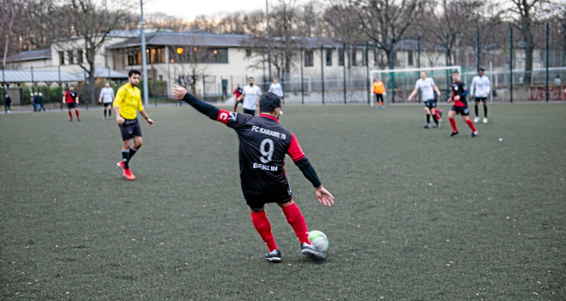 Gaza-Krieg – »Fußball ist Ablenkung«: Der FC Karame und der Konflikt in Berlin
