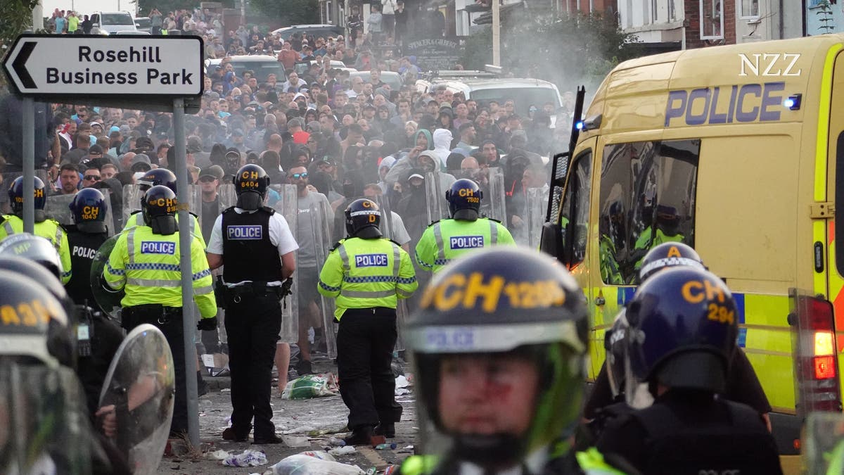 britische Justiz geht gegen Online-Nutzer vor
