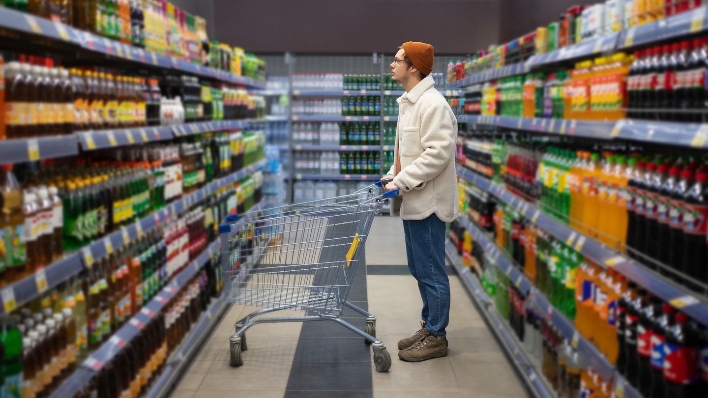 Umfrage zum Einkaufen am Sonntag: Sollen Läden offen haben?