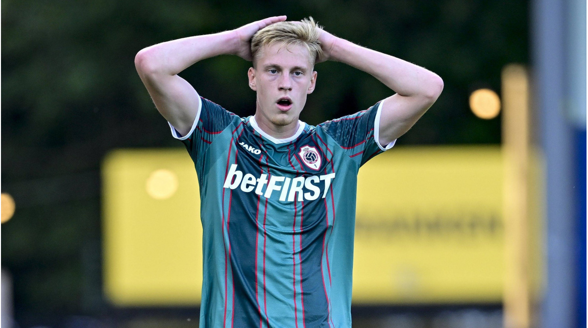 Borussia Mönchengladbach: Antwerpens Van den Bosch als Itakura-Ersatz im Fokus