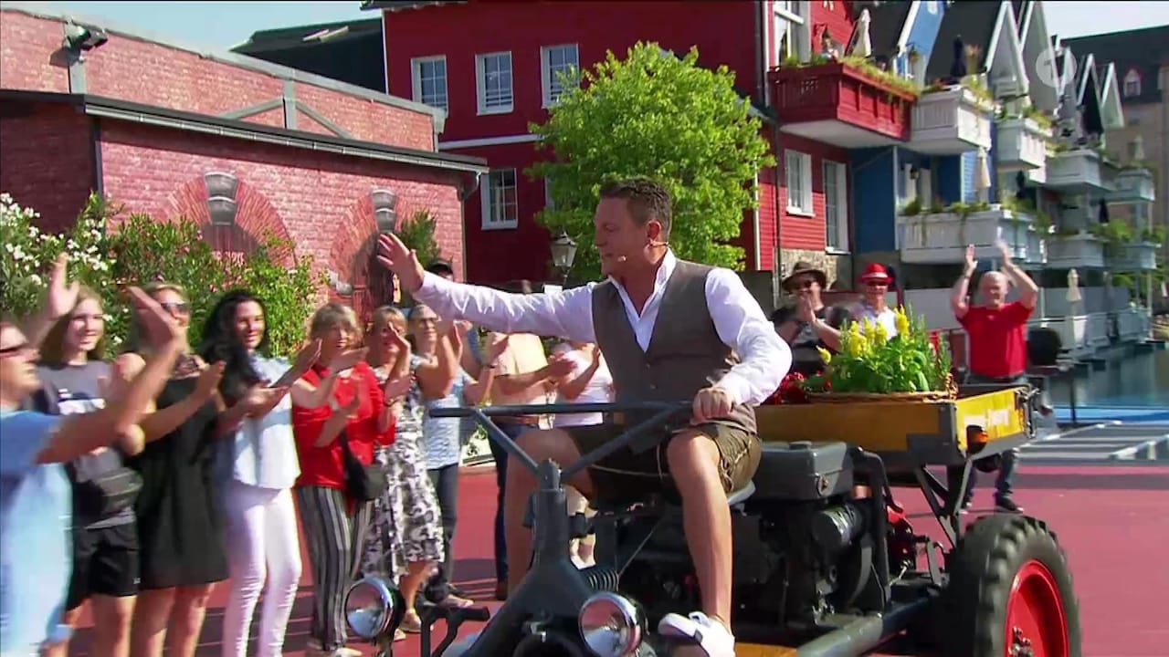 Vorschau: Immer wieder sonntags • Übertragung aus dem Europa-Park Rust | Programm - ARD Mediathek