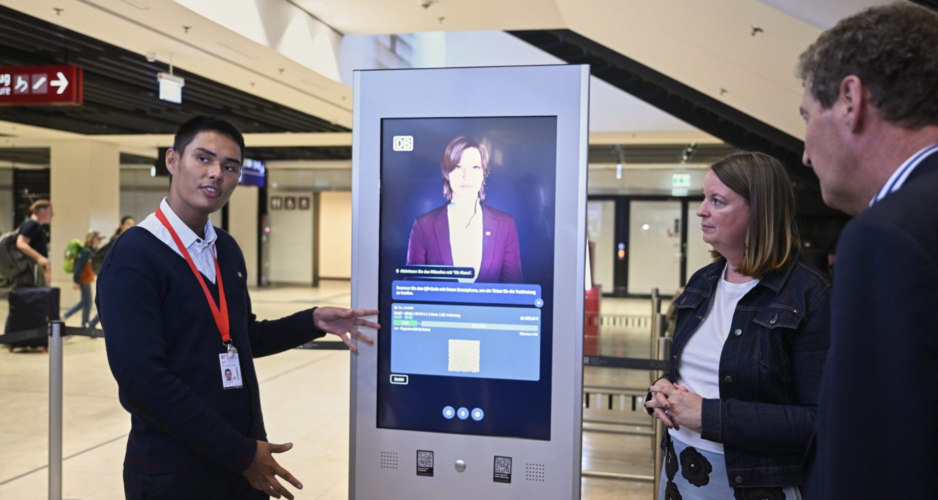 Künstliche Intelligenz – Berlin: Digitalexperiment am lebenden Reisenden