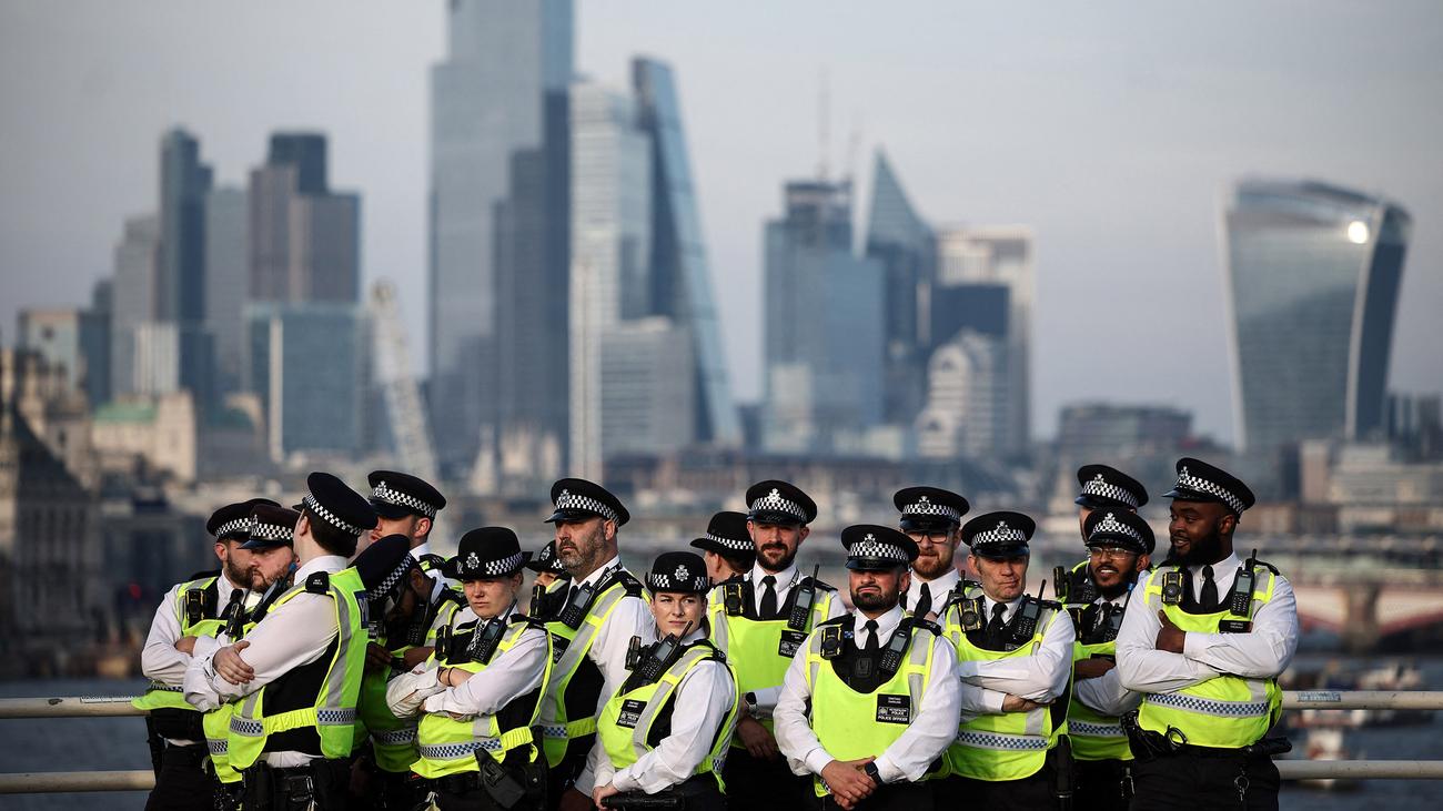 Abschiebung nach Verurteilung: Großbritannien weitet seine strengere Abschiebepraxis aus