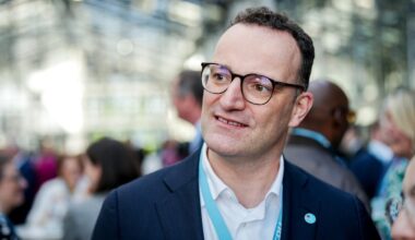 Israelpolitik: Spahn stellt sich hinter Merz' Entscheidung zu Waffenlieferungen