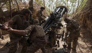 Krieg gegen die Ukraine: Russland bereitet Selenskyj zufolge neue Offensiven vor