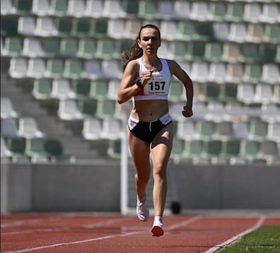 Bera Wierhake gibt beim Leichtathletik-Lauf der World Transplant Games in Dresden alles