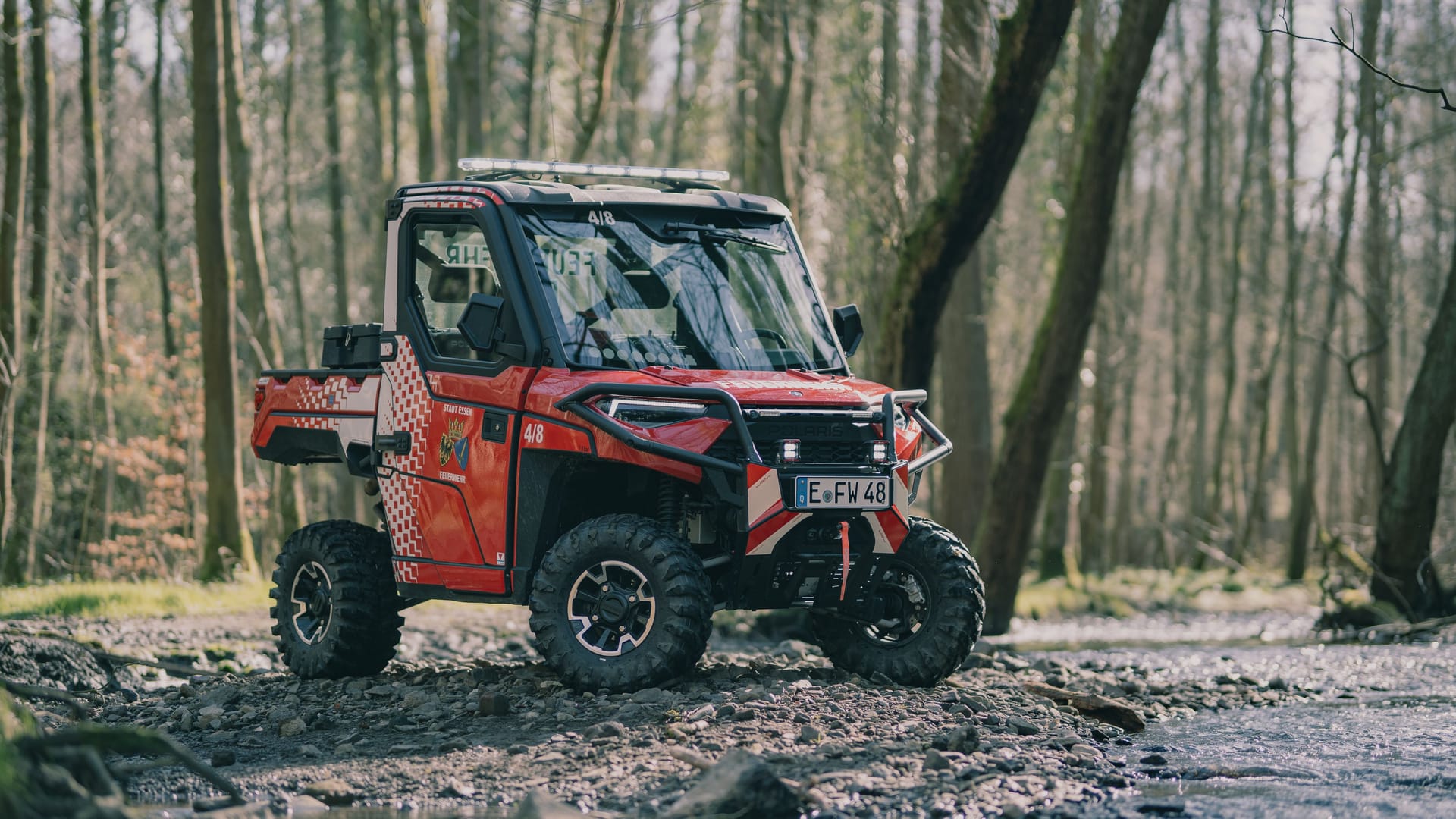 Ein All-Terrain-Vehicle (Symbolbild): Mit einem solchen Fahrzeug rückte die Feuerwehr am Dienstag zur Rettung einer Seniorin in Essen aus.