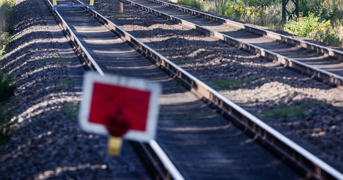 Polizeieinsatz beendet: Bahnstrecke zwischen Bielefeld und Herford wieder frei