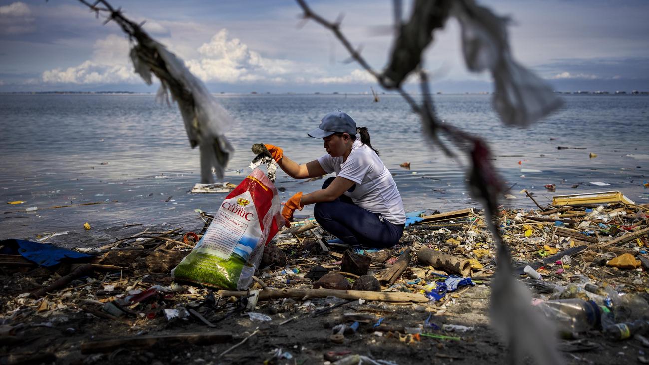 Umweltverschmutzung : Erdölfördernde Länder blockieren Einigung auf UN-Plastikabkommen