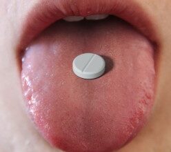 Paracetamol: Das Medikament kann schwerwiegene Folgen haben (Foto: pixabay.com, Tumisu)