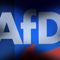 Symbolbild: AfD Logo, Emblem - AfD ist gesichert rechtsextremistisch. (Quelle: imago images/Hoermann)