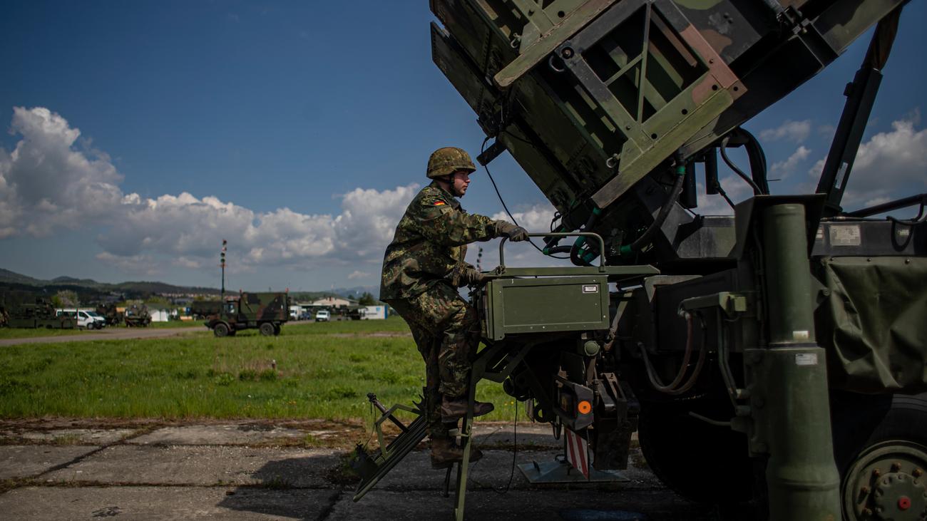 Krieg gegen die Ukraine: EU-Länder geben Ukraine 1,5 Milliarden Dollar für US-Waffen