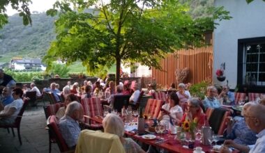 Französischer Abend des Freundeskreises Linz-Pornic e.V. mit französischem Buffet und Musik