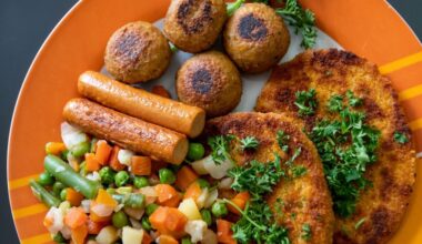 Schnitzel, Würstchen, Hackbällchen: All das gibt's mittlerweile auch als vegane Variante.