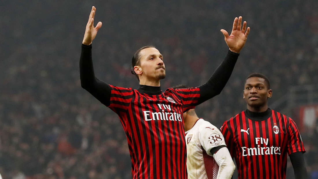 Zlatan Ibrahimovic: Der schwedische Ausnahmespieler ist fürs Anecken bekannt. Dass ihm der Titel als Publikumsliebling herzlich egal ist, bewies er bereits mehrfach. 2010 wechselte er von Inter Mailand zum FC Barcelona und nur ein Jahr später zur AC Mailand, wo er heute bereits das zweite Mal unter Vertrag steht.