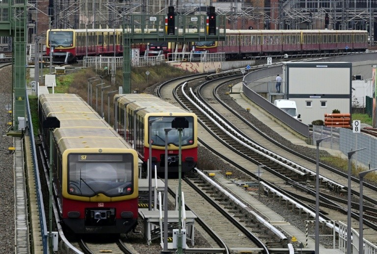 Neue und schnellere Bahnverbindungen zum Flughafen Berlin-Brandenburg - News Augsburg, Allgäu und Ulm