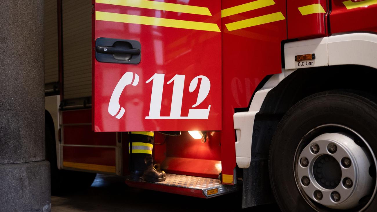 Gemeinden bei München: Feuerwehr warnt Bevölkerung nach Chemieunfall